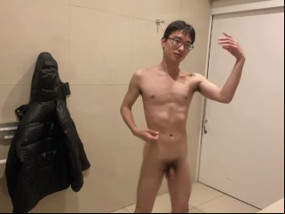 ç”·å­é«˜æ ¡ç”Ÿã€€å€‹äººæ’®å½±ã€€ã‚¹ãƒˆãƒªãƒƒãƒ—ã€€ãƒ€ãƒ³ã‚¹ã€€ãƒ•ãƒªãƒ¼ã§è¸Šã£ã¦ã¿ãŸã€€è½ã¡ç€ãã¨ã‚»ã‚¯ã‚·ãƒ¼ãªè‚‰ä½“ã®è¦‹ã›ã¤ã‘ã‚’æ„